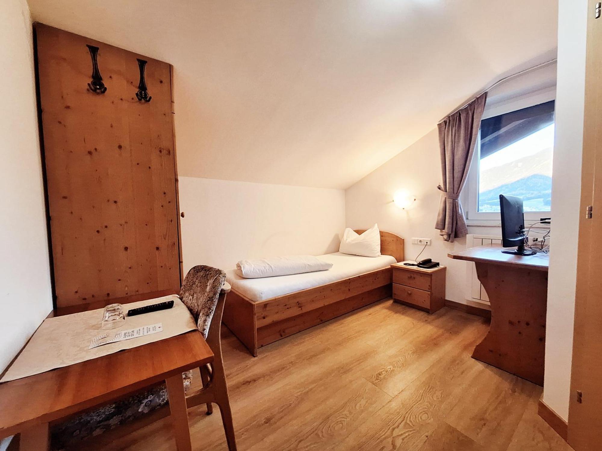 Hotel Poernbacher Olang Экстерьер фото